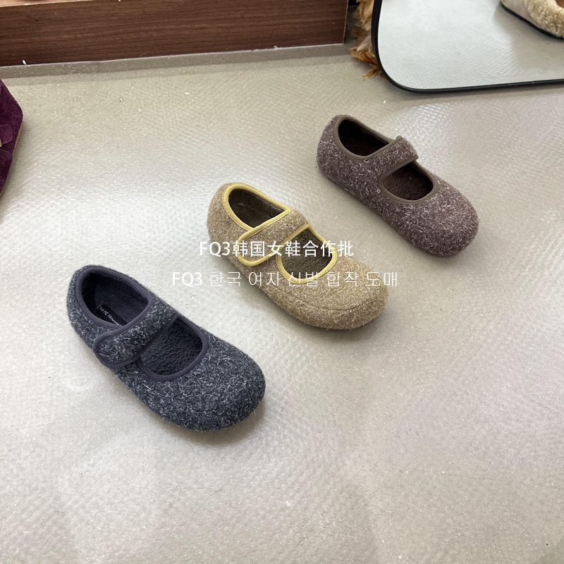 FQ3 实拍KAMIYA魔术贴女套脚中空软底防滑圆头玛丽珍绒面单鞋女秋