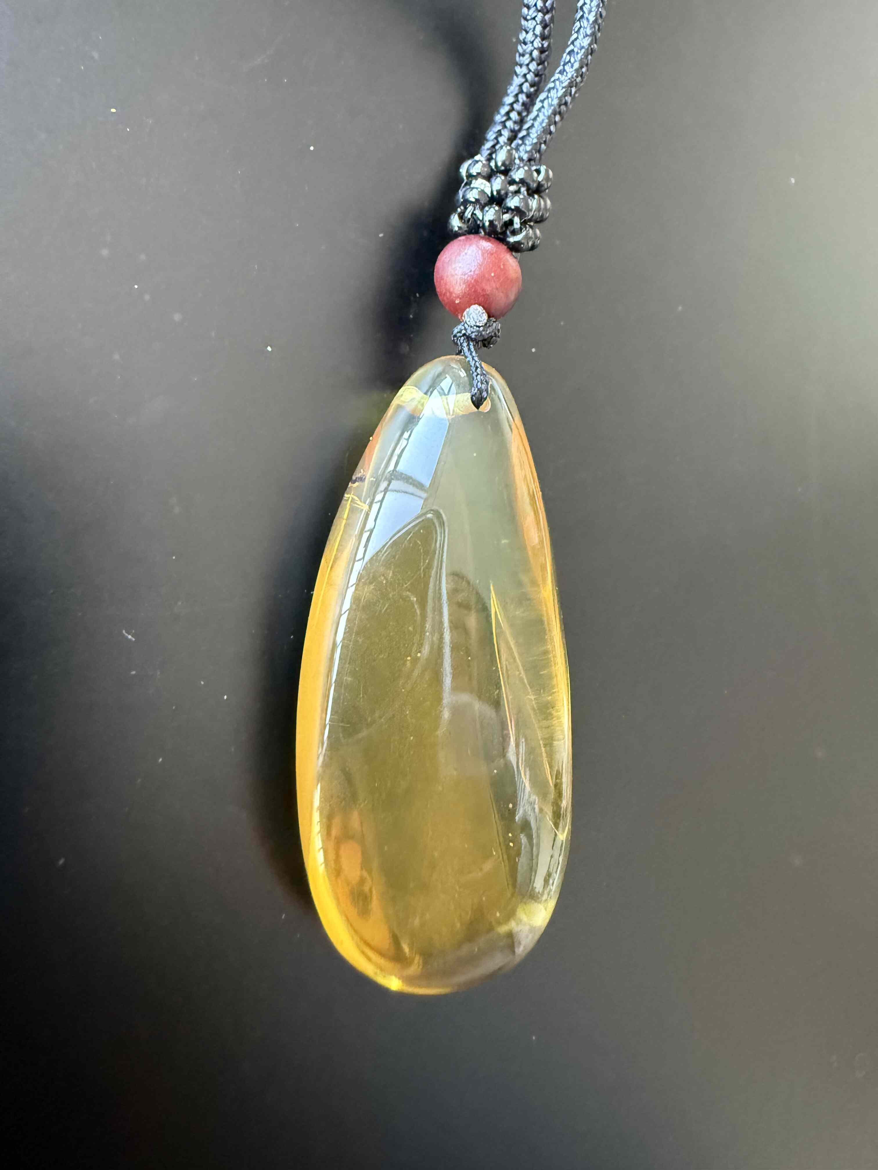 天然琥珀水滴吊坠金珀缅甸琥珀可出省检CMA证书纯天然无优化