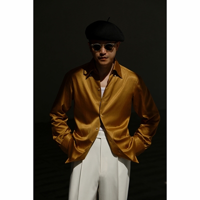 UGENTLE男装品牌缎面一片领衬衫