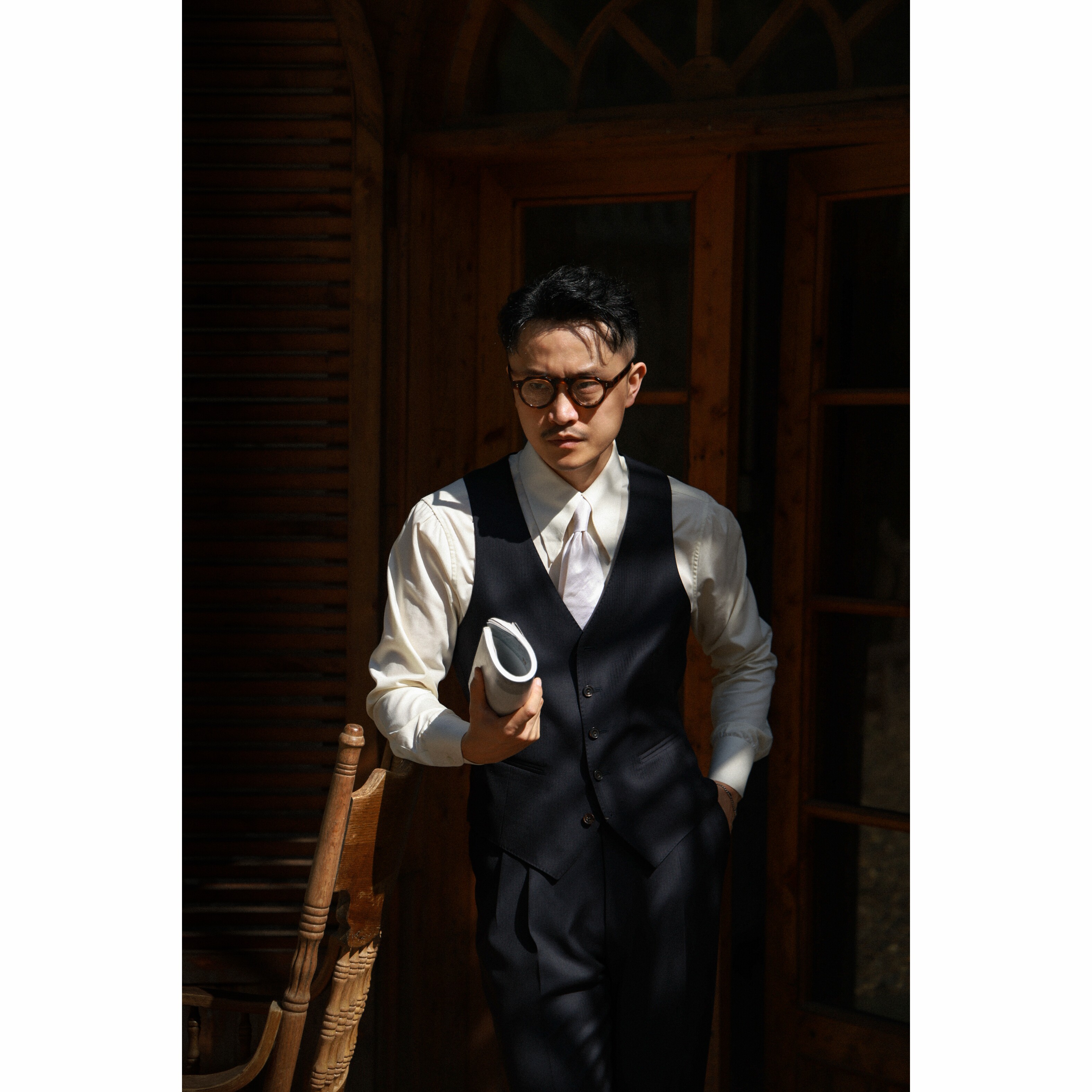 UGENTLE 意大利Drago vantage面料「夜雨蓝鱼骨纹」 V领 绅士马甲