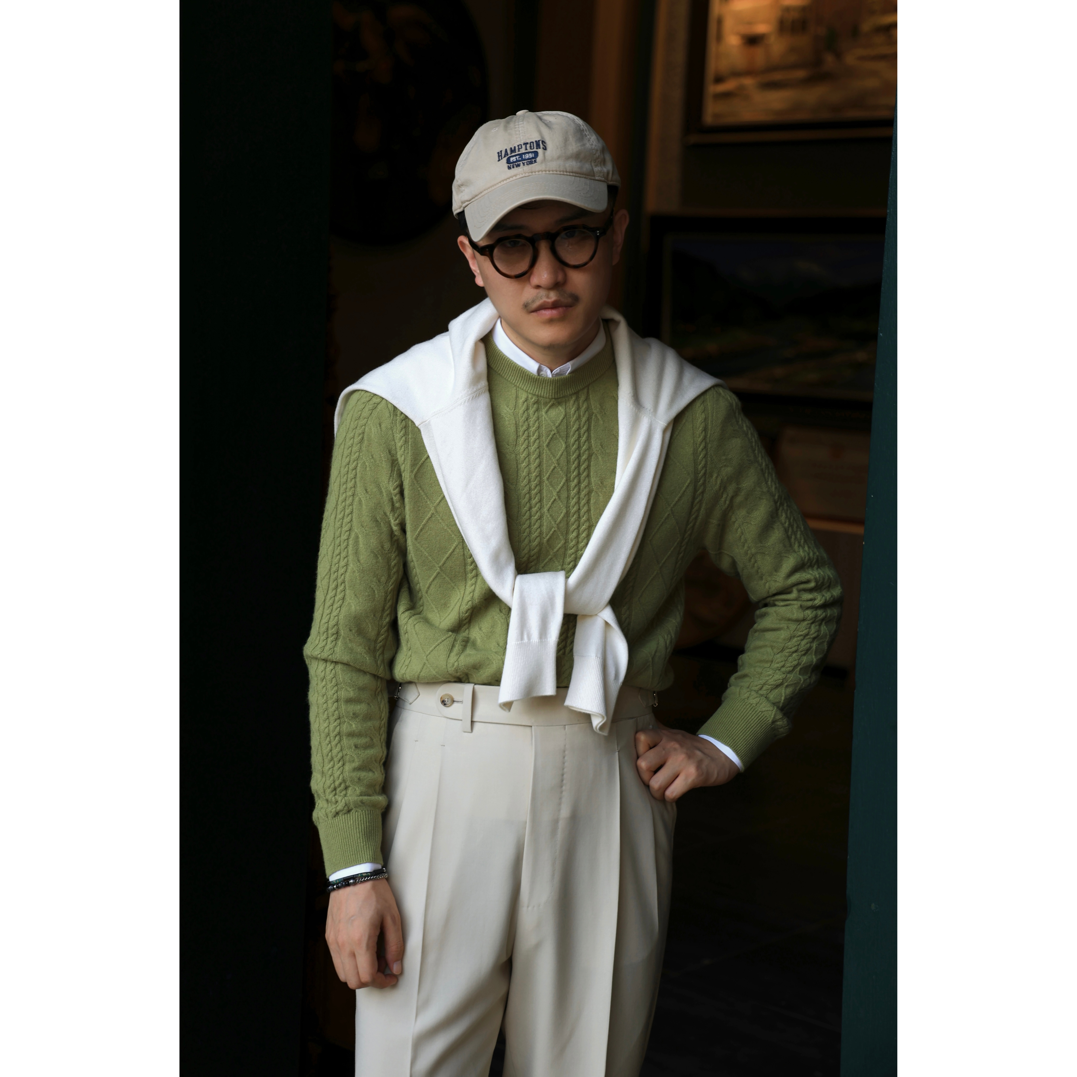 UGENTLE针织衫羊绒圆领绞花毛衣