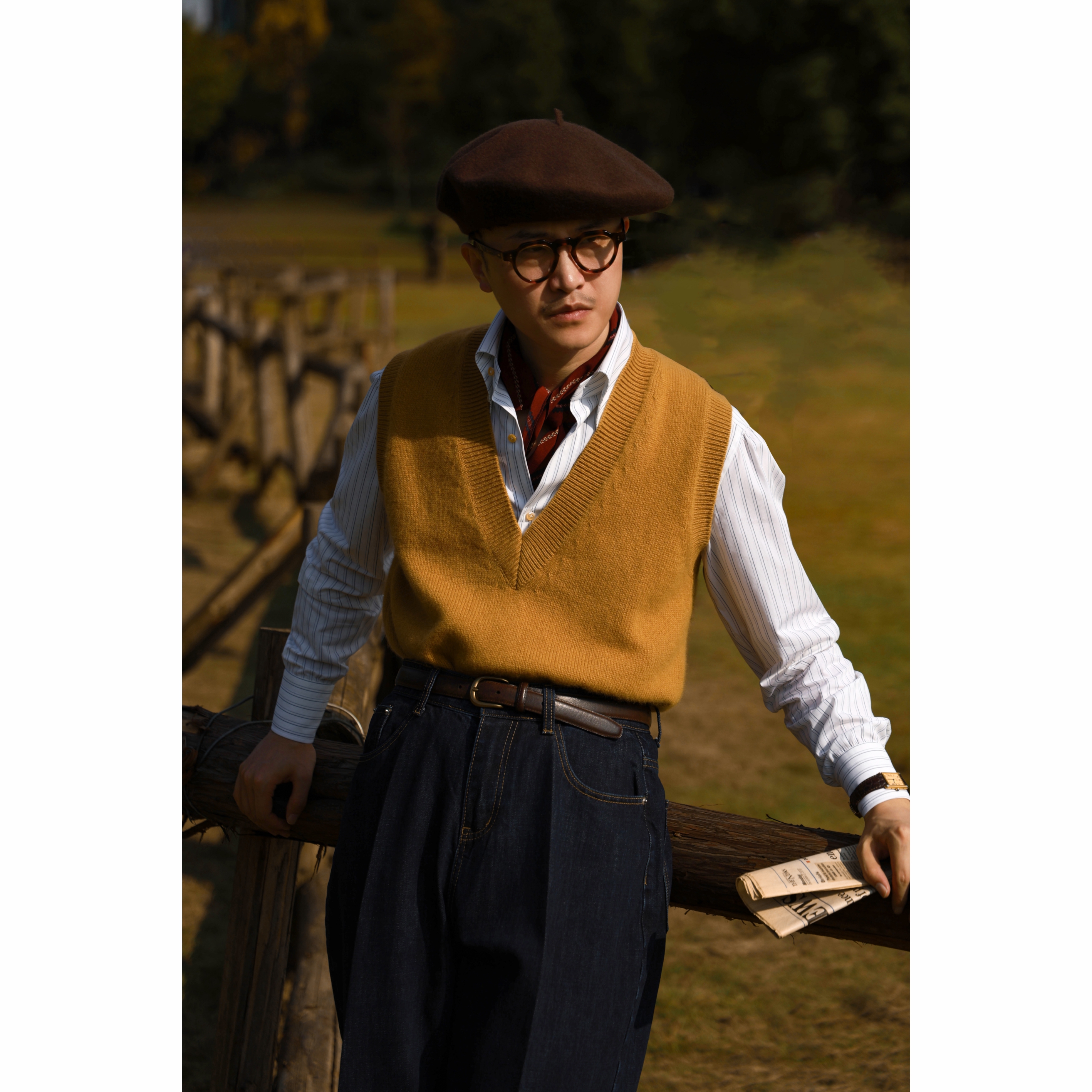 UGENTLE背心纯羊毛V领羊毛毛衣