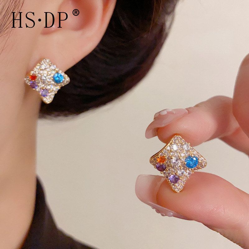 日韩时尚高级感微镶满锆彩色菱形耳钉女精致百搭小巧超闪耳环批发