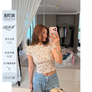T恤时尚 RRB 显瘦圆领碎花短袖 100%棉修身 百搭花色上衣 Design