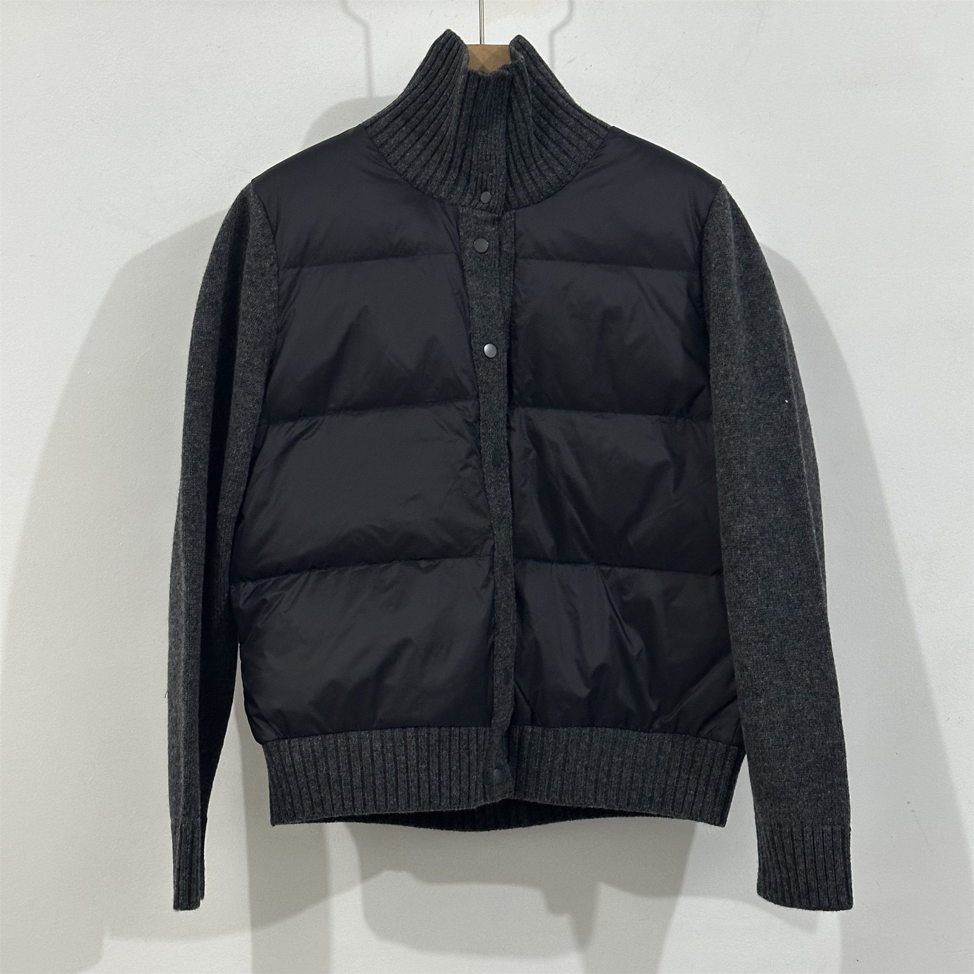 韩代订单品质款高颜值羊毛拼接袖高领羽绒服女翻领外套2025冬新款,女装/女士精品,羽绒服,淘宝优惠券,粉丝福利购,淘宝优惠卷