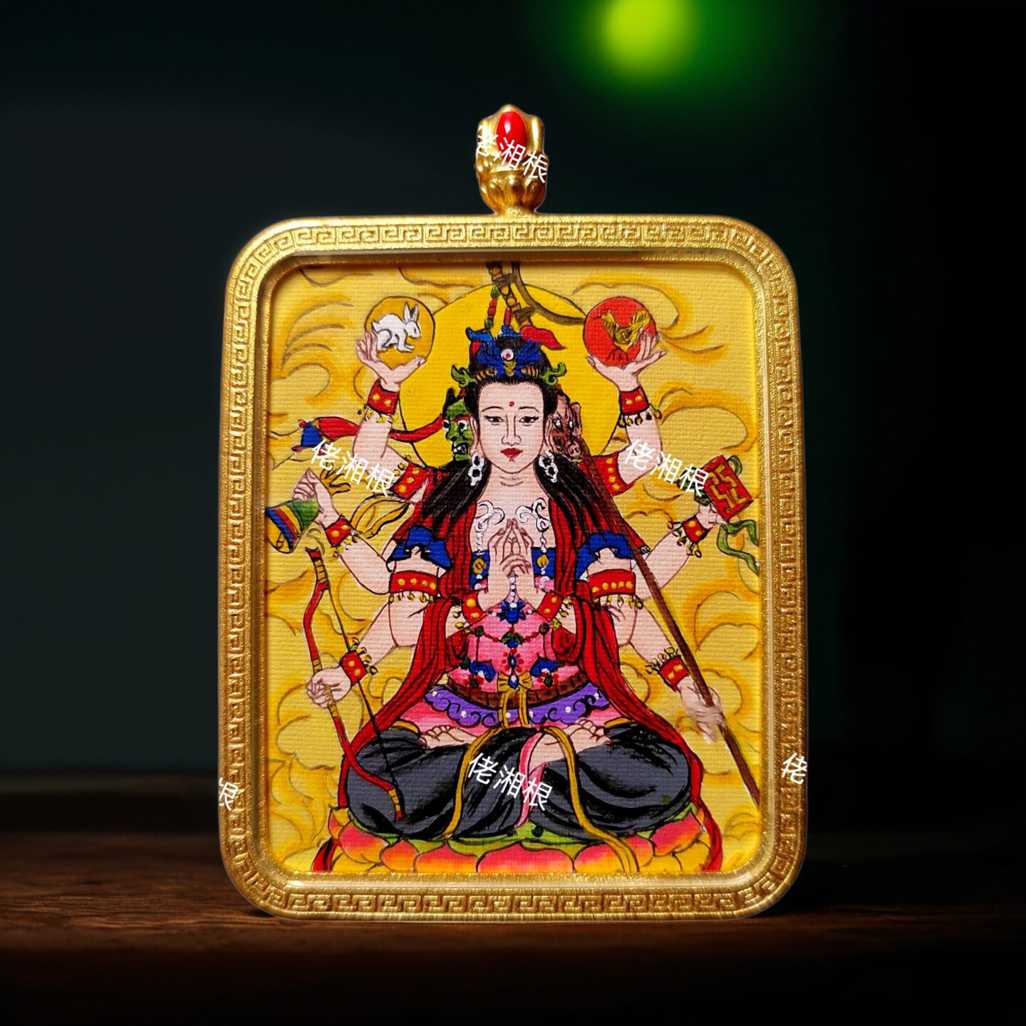 纯手绘斗姆元君唐卡吊坠定制