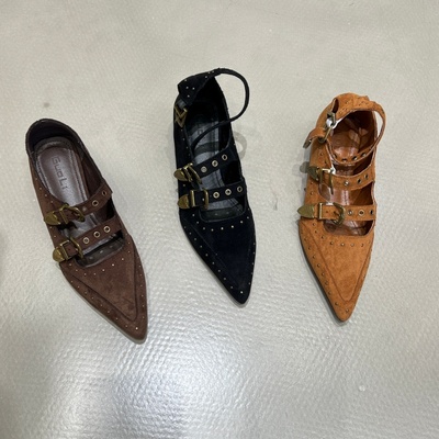十三行女鞋实拍尖头内增高铆钉时尚百搭玛丽珍皮带扣单鞋舒适时装