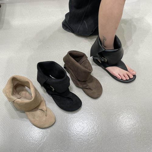 十三行女鞋实拍小众设计感罗马凉鞋女夏秋夹脚高级感复古磨砂凉靴