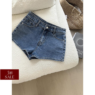 休闲直筒阔腿短裤 ins时髦博主水洗磨白牛仔裤 折扣 Deessesicile