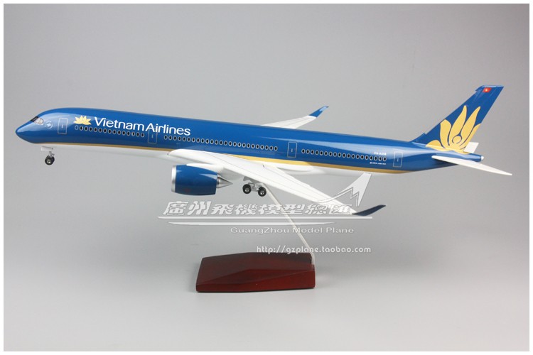 越南航空空客A350感应LED亮灯带起落架树脂47cm仿真飞机模型1:140