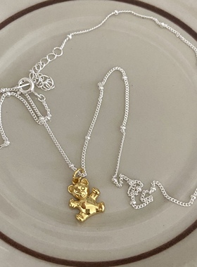 日韩可爱小熊拼色锁骨链小众镀金银饰熊抱ins简约925纯银项链银色