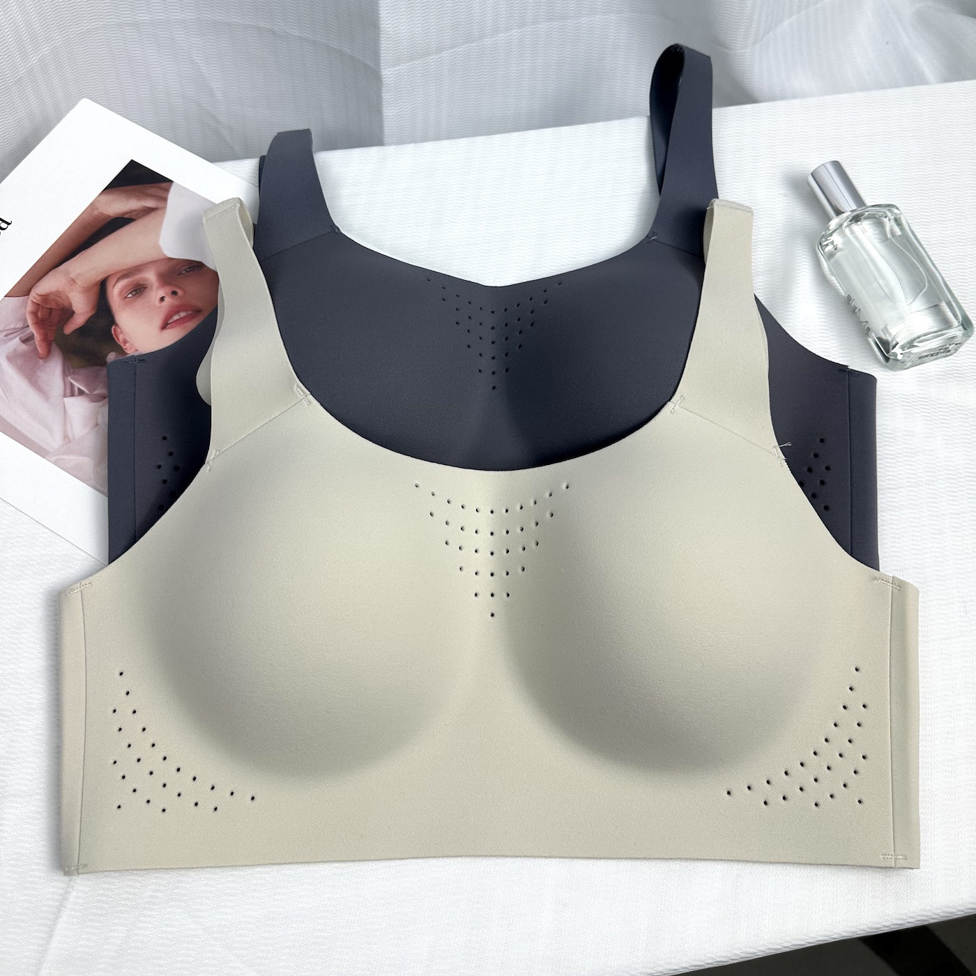 风洞杯上托双面弹交叉美背透气无痕轻运动大码内衣文胸罩跑步瑜珈,女士内衣/男士内衣/家居服,文胸,淘宝优惠券,粉丝福利购,淘宝优惠卷