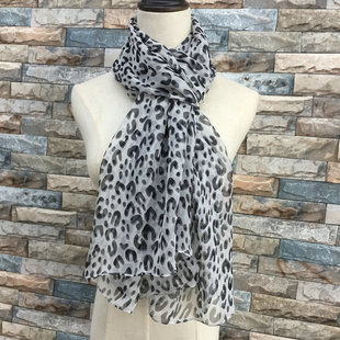 豹纹乔琪纱轻薄纱巾春秋新款长1米8欧美保暖丝巾防风围巾防晒披肩