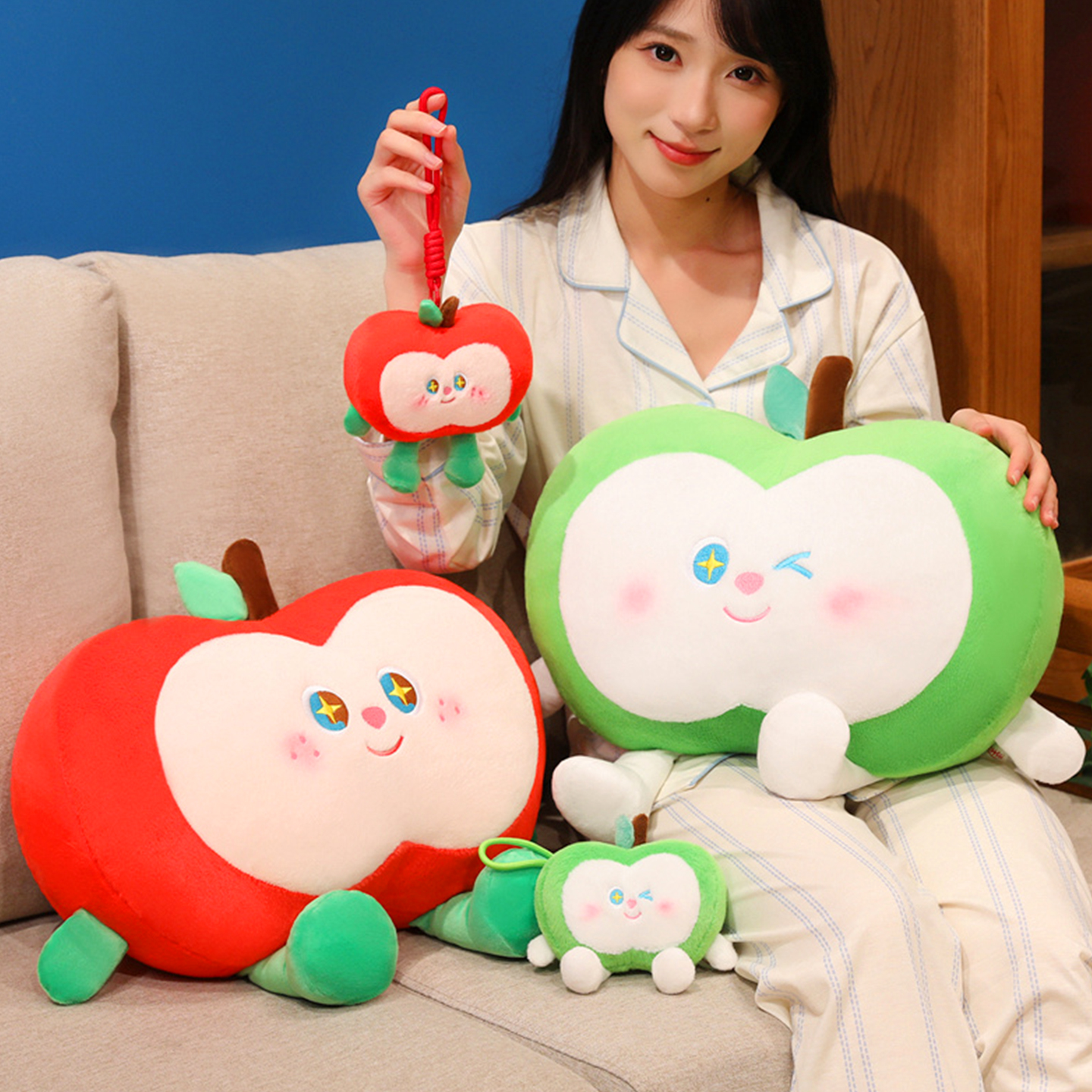 可爱苹果抱枕女生睡觉毛绒玩具公仔小挂件玩偶沙发靠垫送女孩礼物