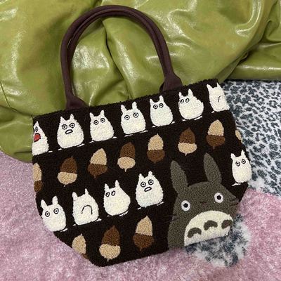 龙猫刺绣托特包卡通漫画