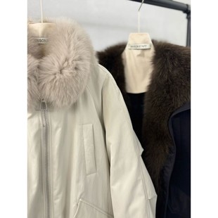 九1114韩国东大门羽绒服区MaisonStaff-8696739韩版瑞丽可爱时装