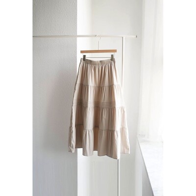 九0130韩国东大门户外半身裙区Adorable-8737582档口可爱时装冬季