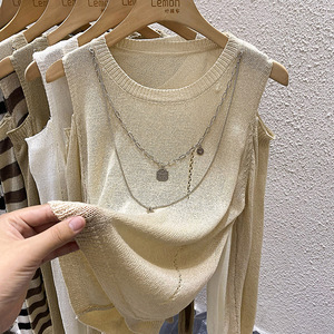 2023条纹露肩冰丝针织衫女设计感小众早秋宽松打底衫防晒长袖上衣