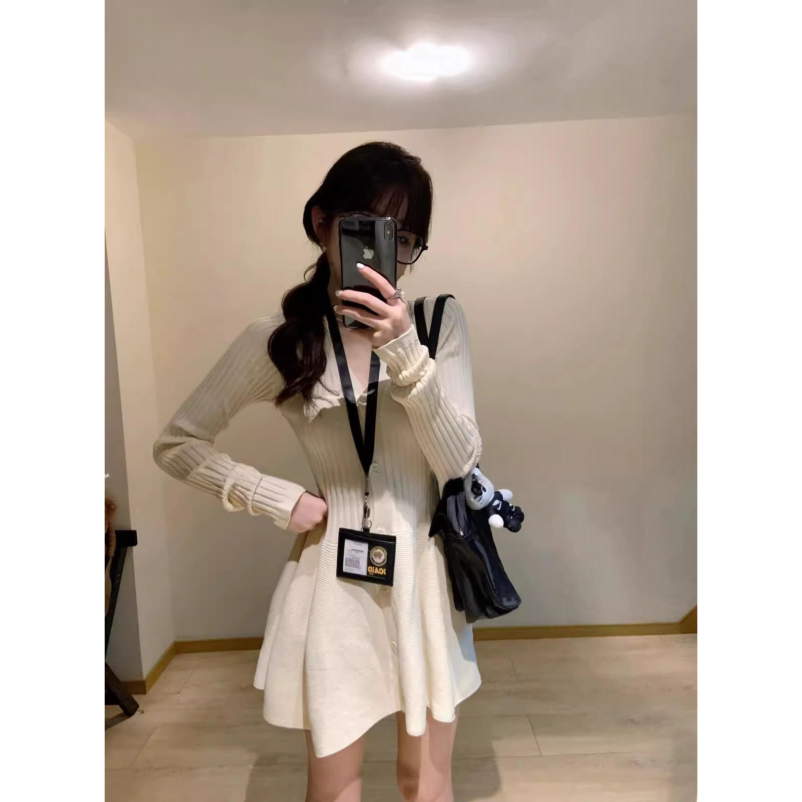 高级感修身内搭收腰显瘦连衣裙女