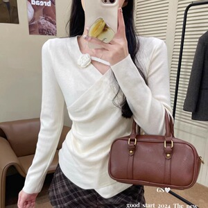 2024秋冬V领法式针织衫女立体花朵毛衣设计感小众修身打底衫上衣