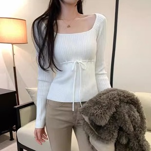 上衣 毛衣秋冬高级感打底长袖 方领内搭针织衫 女蝴蝶结系带收腰修身
