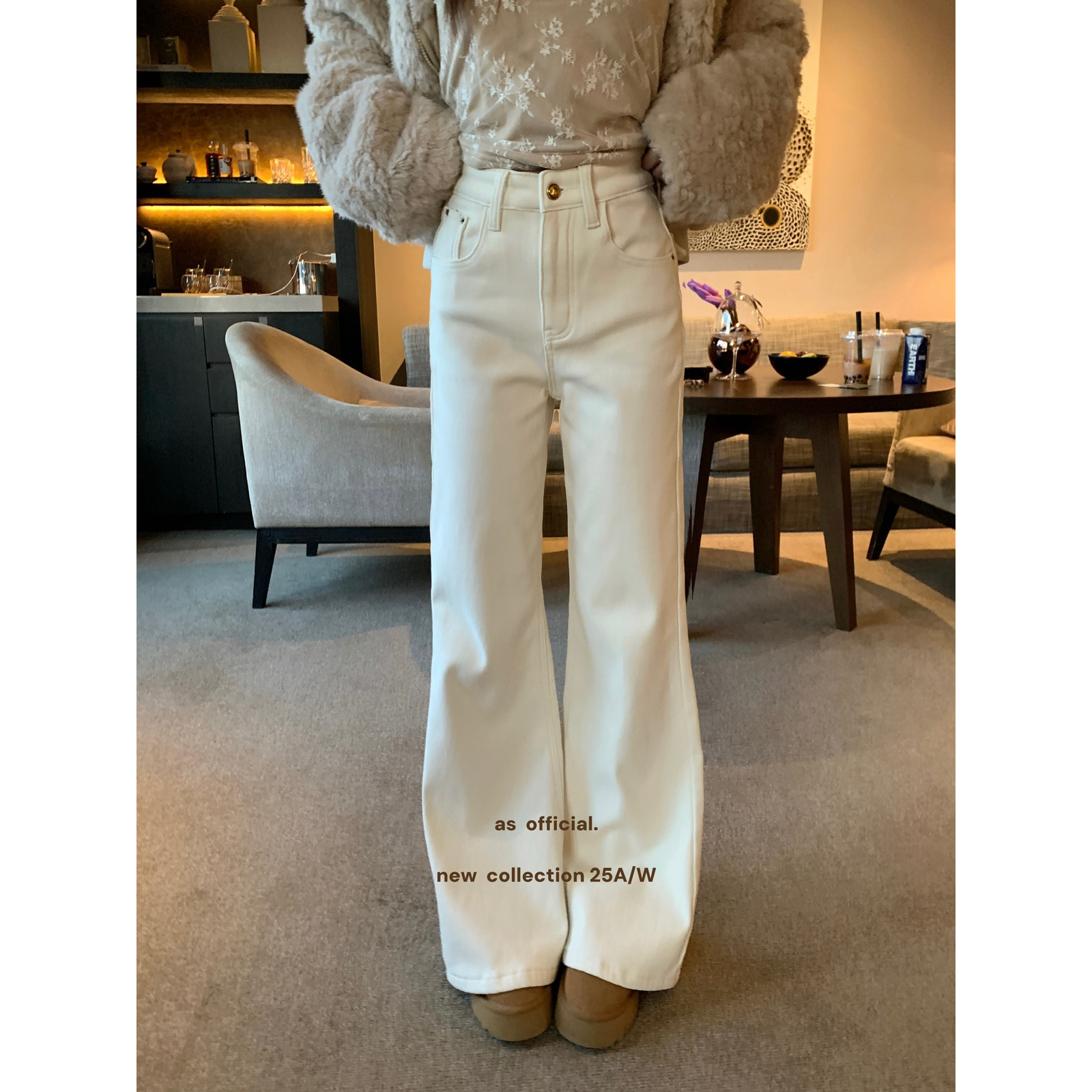 白色直筒微喇牛仔裤女显瘦休闲裤