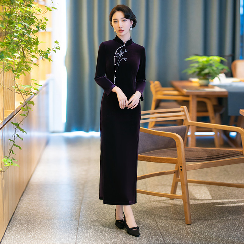 春秋款金丝绒秋季旗袍改良连衣裙子新中式高贵妈妈装秋天婆婆礼服