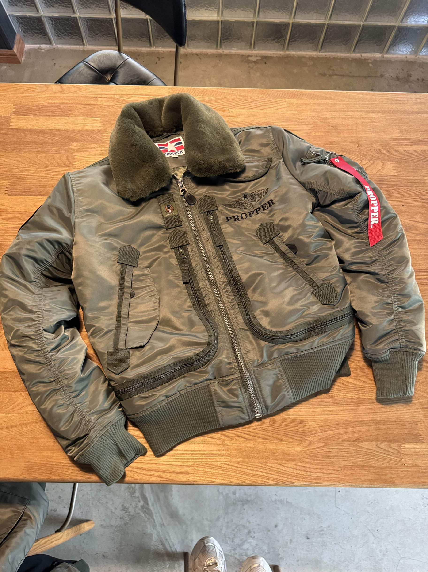 飞行服棒球服棉服外套纯色工装军风多拉链毛领出口韩国订单尾货