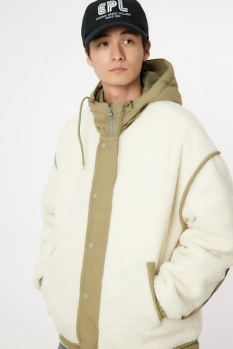 日单潮牌rcwb仿羊羔绒夹棉加厚保暖连帽夹克外套男女同款拼色设计