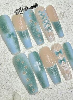 【Yuki穿戴甲】牛仔芭蕾温柔法式蝴蝶结甜美机器喷绘磨砂甲片长梯