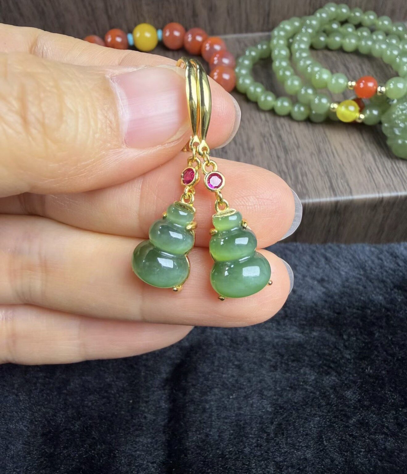碧玉猫眼葫芦耳坠S925通体银镶嵌，辣绿猫眼品好，百搭款，1468