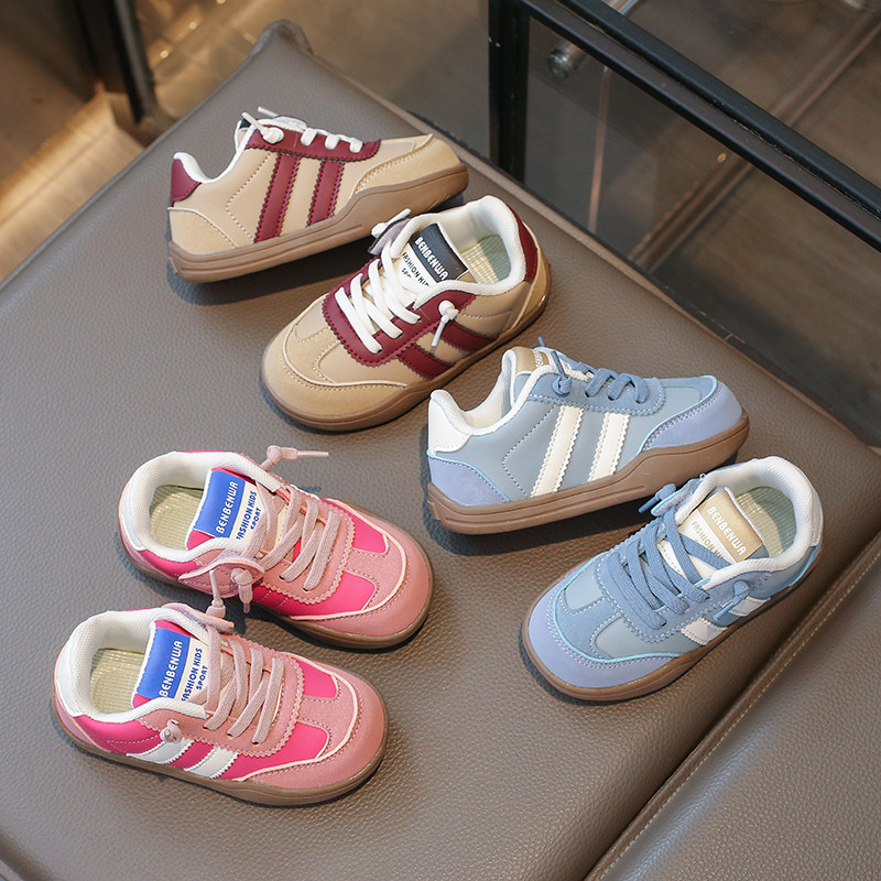 小童2-3岁儿童运动鞋2026春秋季女童德训鞋男童宝宝软底防滑板鞋2