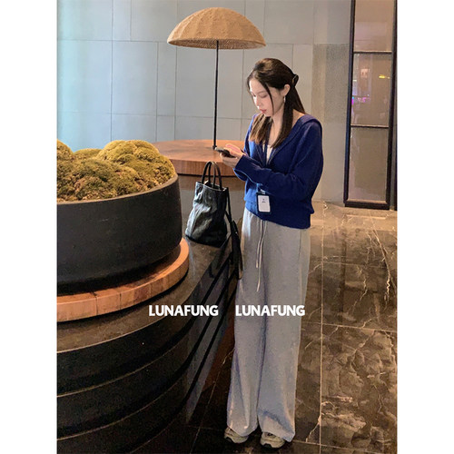 LUNAFUNG冯下文·赵露思连帽拉链针织开衫卫衣松紧腰阔腿长裤卫裤