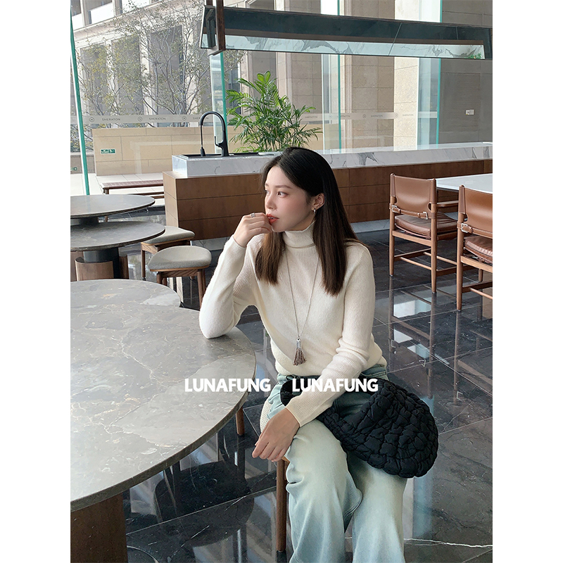 LUNAFUNG冯下文·白色堆堆领打底衫修身显瘦针织衫女慵懒羊毛毛衣
