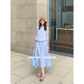 LUNAFUNG冯下文·乔欣穿搭蓝色花苞无袖 上衣A字半身裙t恤伞裙套装