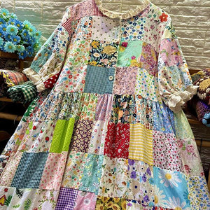 重工拼接长裙/碎花百家布拼布连衣裙2026短袖宽松花边圆领女过膝