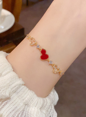新中式时尚简约镶钻镂空红色葫芦手链精致轻奢百搭高级感超闪手饰