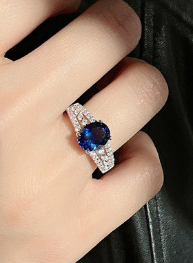 轻奢蓝宝石镶钻椭圆开口女士戒指