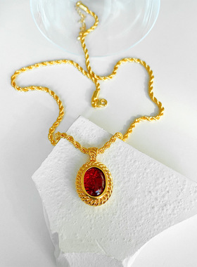 欧美复古简约波光粼粼宝石麻花项链女高级感法式轻奢百搭精致蛇链