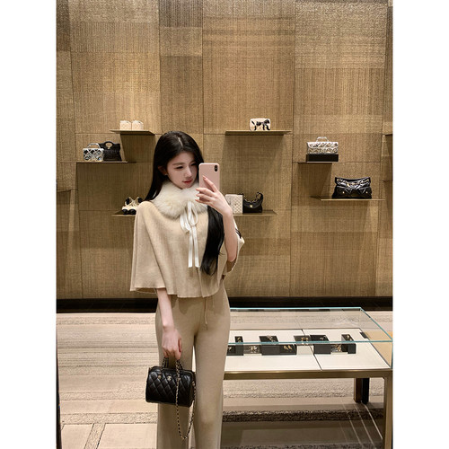 THE SWAN司凰轻奢 娇娇矜贵两件套 温柔风山羊绒斗篷/针织长裤子