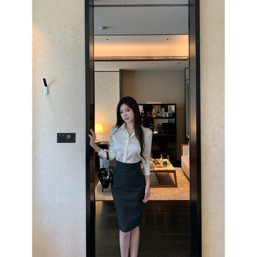 高级感缎面长袖衬衫条纹半身裙