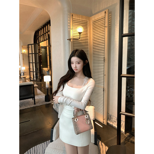 内搭修身针织上衣羊毛半裙