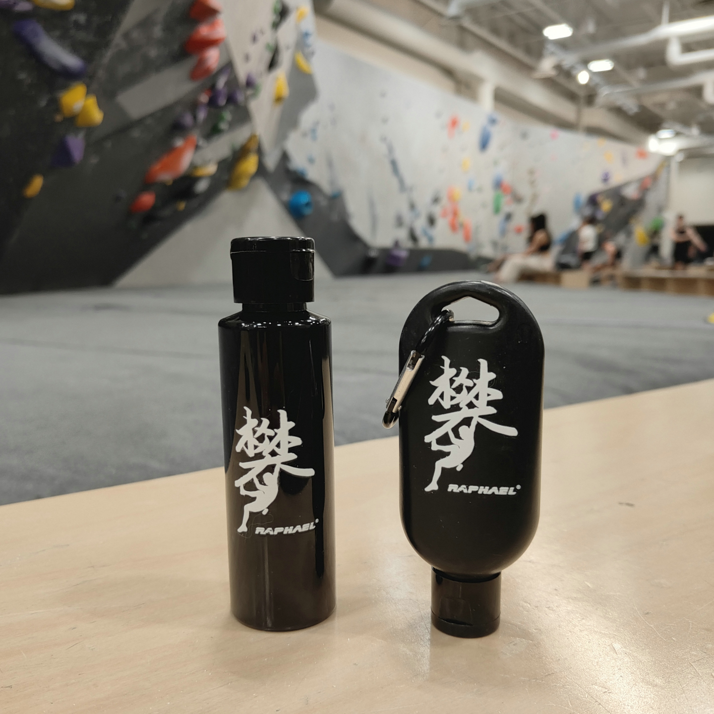 攀岩液体镁粉防滑止汗羽毛球中考