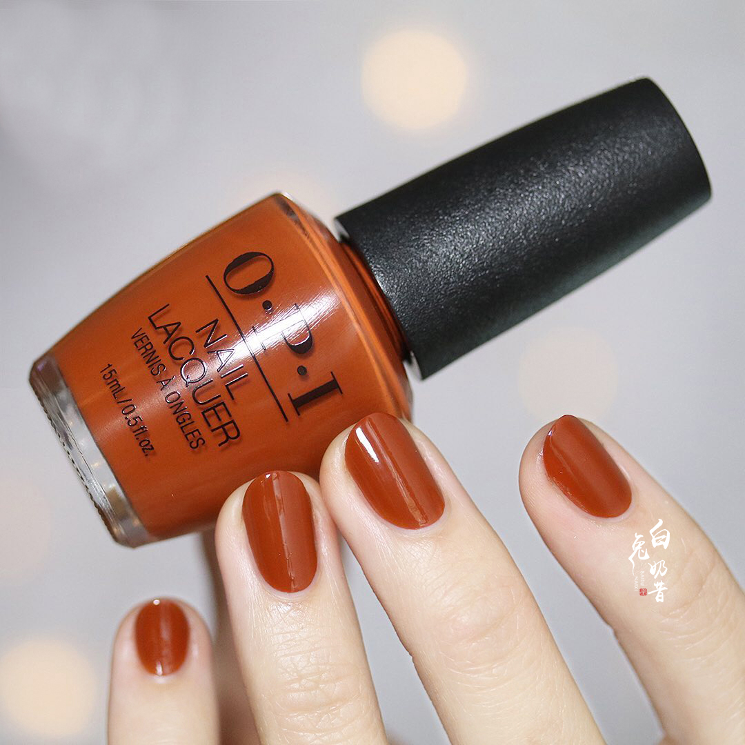 秋冬新品焦糖铁锈红 白兔奶昔OPI指甲油棕橘色免烤快干