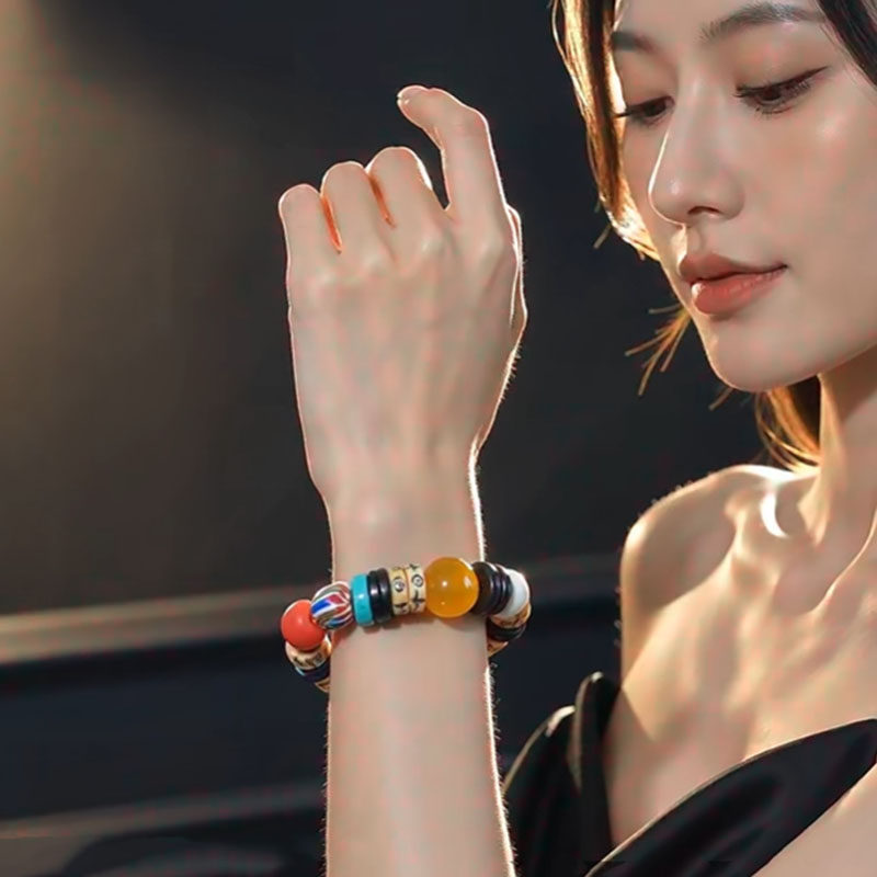 九秘坊藏式天珠绿松石玛瑙手串