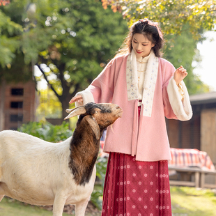 瞳莞原创汉服胡不归2.0直领大袖 短袄粉色秋冬保暖日常百搭马面裙