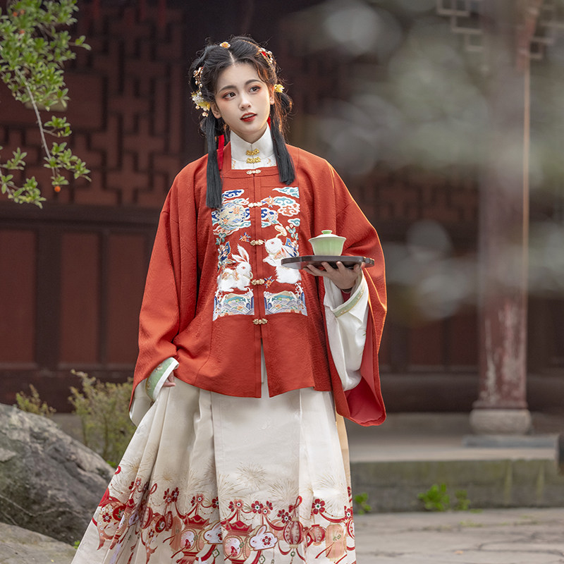 TONG WANMING HANFU 스퀘어 칼라 더블 브레스트 대형 소매 짧은 코트 토끼의 해 레드 보충제 ZHAOYUE MIAN 3.0 신춘 제품