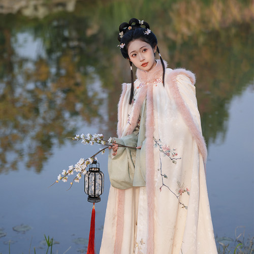 瞳莞原创设计山椿女秋冬保暖斗篷日常百搭古装披风汉服外套风帽