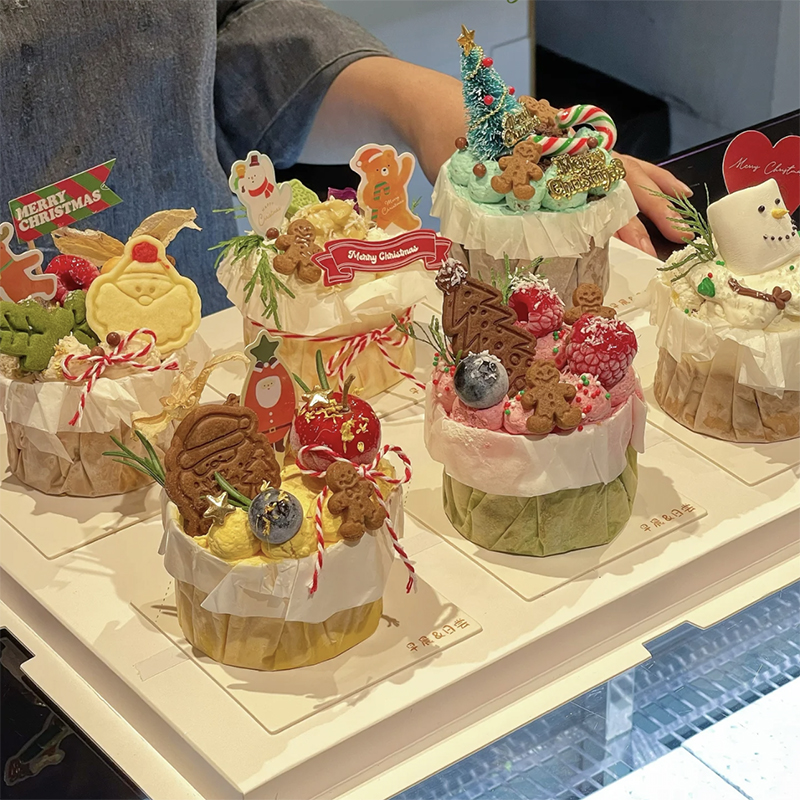 包邮网红早晨圣诞节烘焙巴斯克蛋糕装饰饼干姜饼人圣诞树老人插件