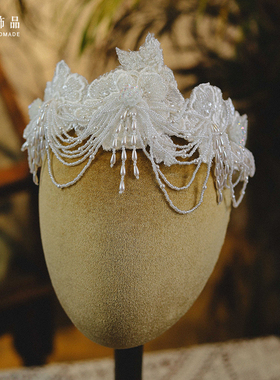 喜看重工手作白色串珠蕾丝花瓣发冠发箍新娘结婚森系旅拍婚纱配饰